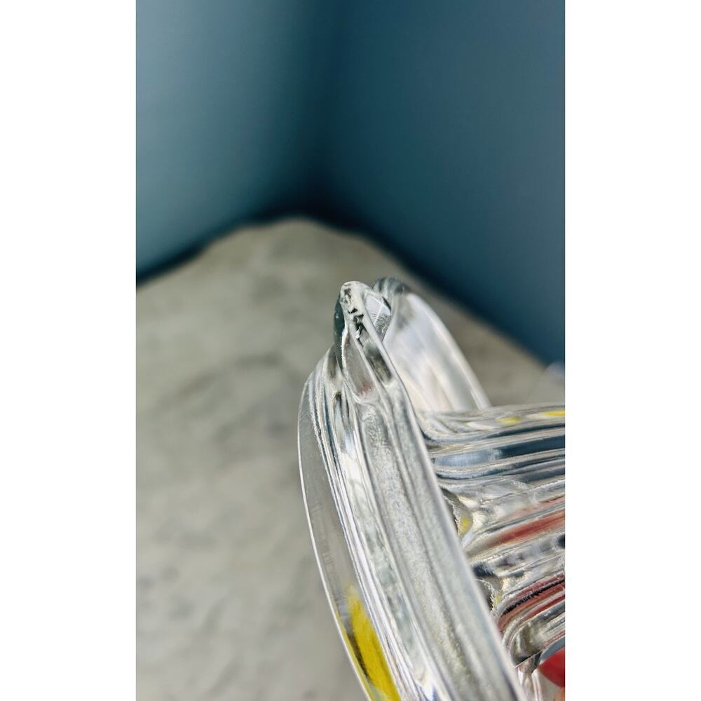 Vintage Clear Glass Juicer w/ Thumb Tab Handled Manual Small Reamer - Picture 6 of 11